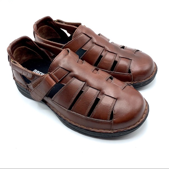 Drew Element Fisherman Sandals :: Therapeutic | Fisherman sandals, Sandals, Women shoes